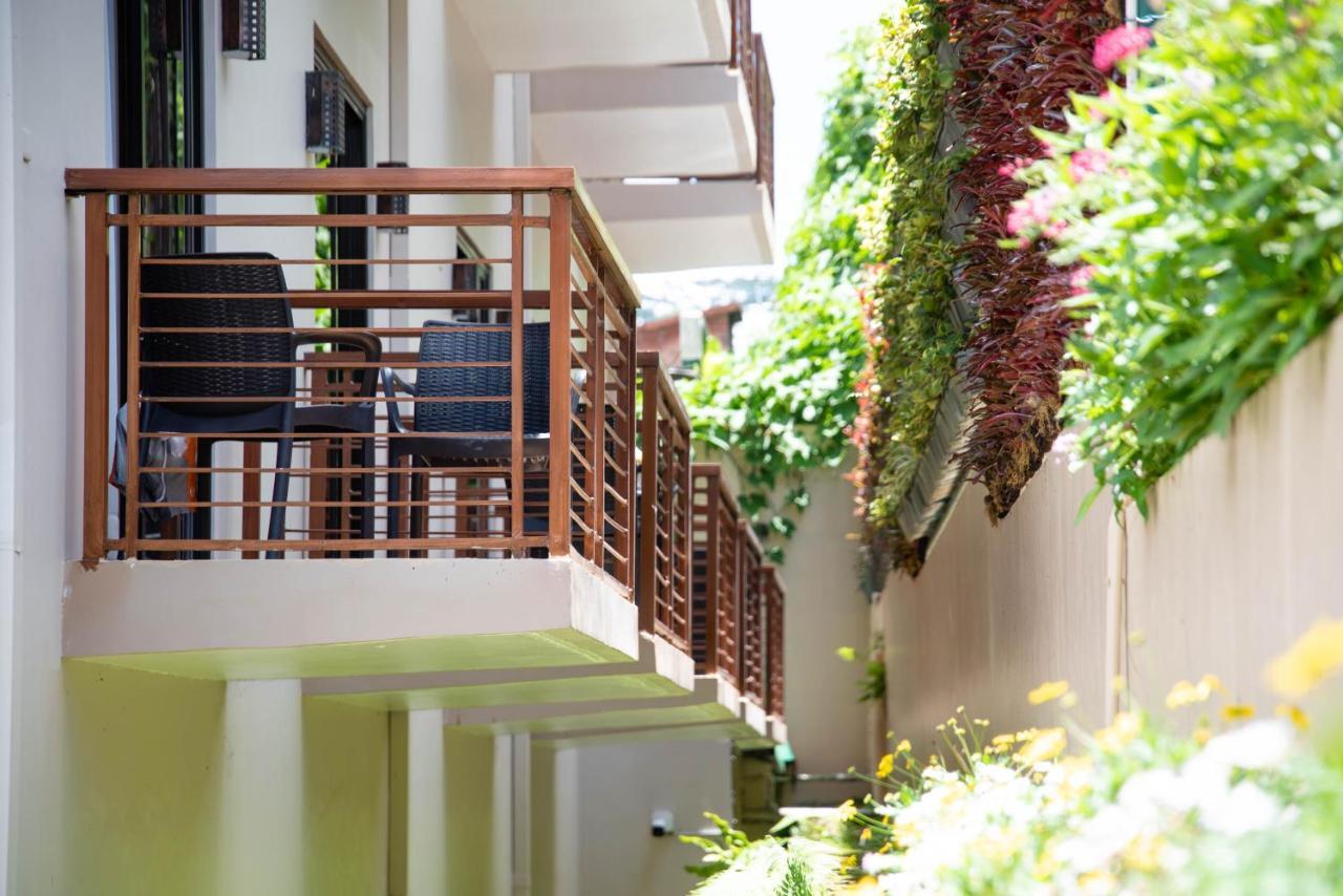 Giraffe Boutique Hotel Baguio City Buitenkant foto